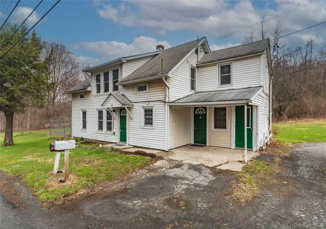 131-station-rd-new-paltz-ny-12561/hzid_d1717257