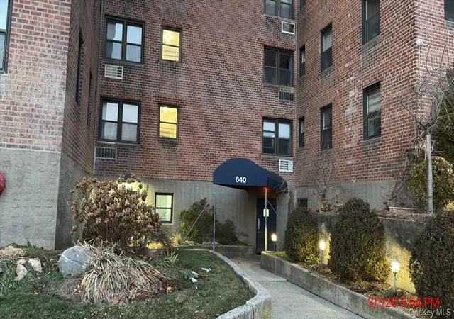 640-pelham-rd-6f-new-rochelle-ny-10805/hzid_dcfae538