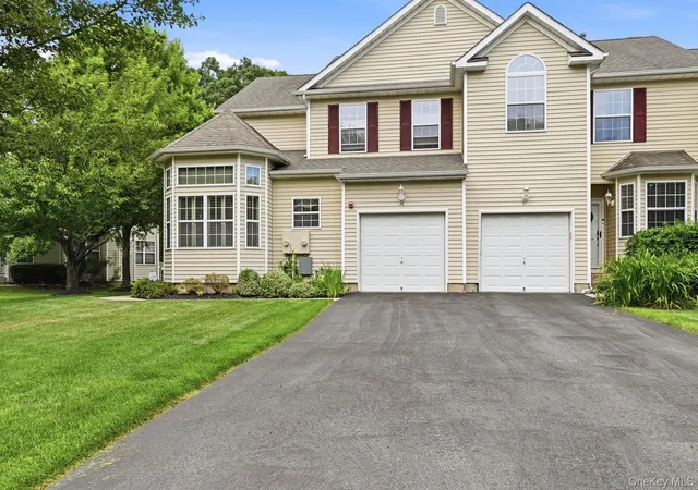 36-cranberry-cir-brookhaven-ny-11763/hzid_101e4124