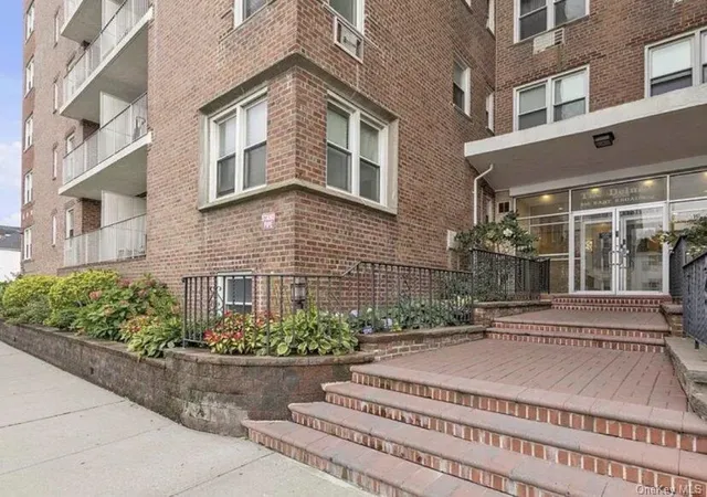 210-e-broadway-6j-long-beach-ny-11561/hzid_ae007c03