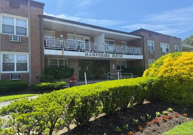 601-chestnut-st-a-15-cedarhurst-ny-11516/hzid_abbd3e35