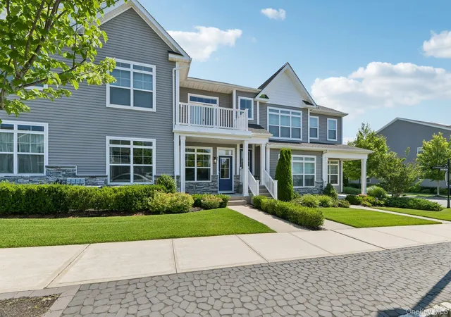 40-grace-hall-ln-brookhaven-ny-11980/hzid_04e44978