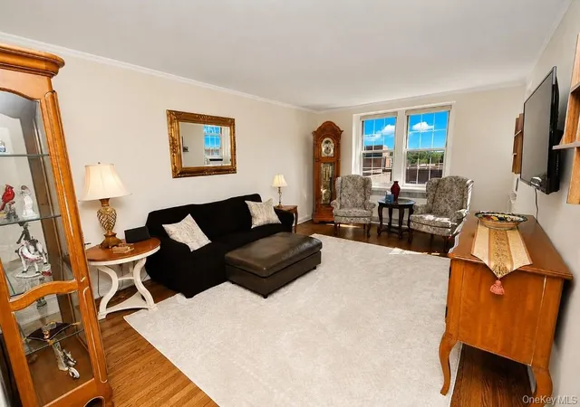 253-garth-rd-6f-eastchester-ny-10583/hzid_6f7cd768