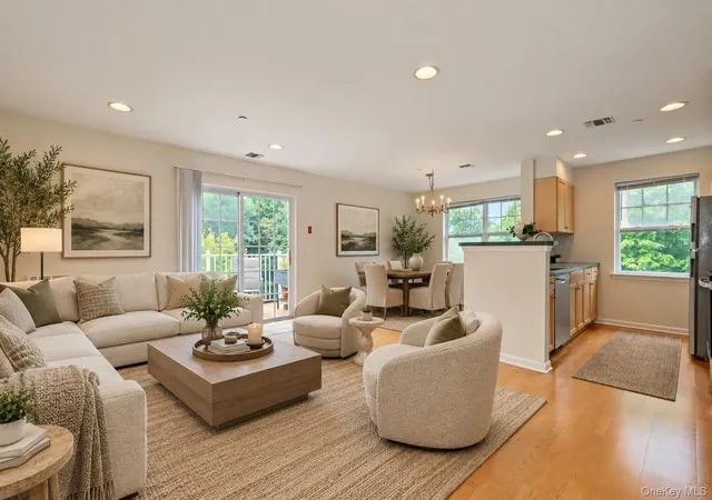 100-woodcrest-ln-124-mount-kisco-ny-10549/hzid_35cff382