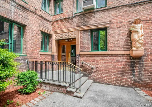 1503-metropolitan-ave-6e-new-york-ny-10462/hzid_cd69db2f