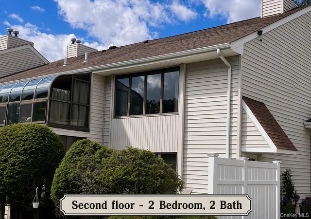 20-laurel-ave-60-islip-ny-11730/hzid_45cb26cf