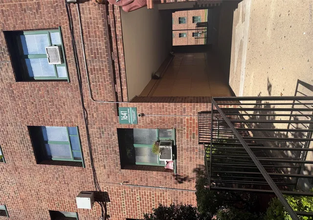 1641-metropolitan-ave-3h-new-york-ny-10462/hzid_fa8d43c2