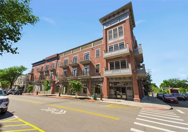 249-main-st-312-beacon-ny-12508/hzid_3846e96d