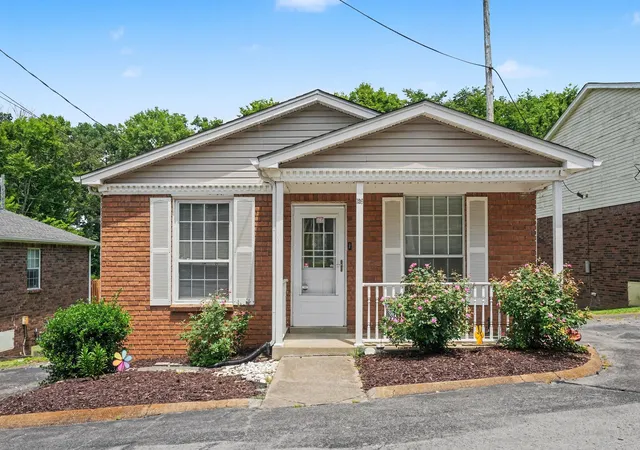 126-five-oaks-dr-nashville-tn-37217/hzid_8aacd367
