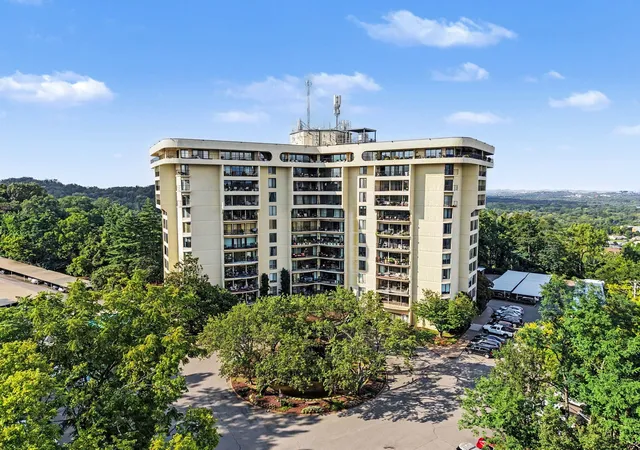 6666-brookmont-ter-509-nashville-tn-37205/hzid_c16b7909
