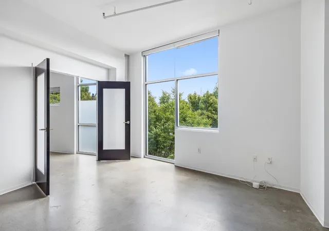 2115-yeaman-pl-216-nashville-tn-37206/hzid_11c1a20e