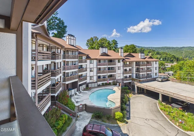 616-turkey-nest-rd-306-gatlinburg-tn-37738/hzid_8ce780d0
