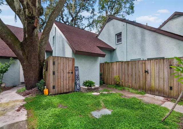 5601-ashley-oaks-dr-6-tampa-fl-33617/hzid_06c08ce5