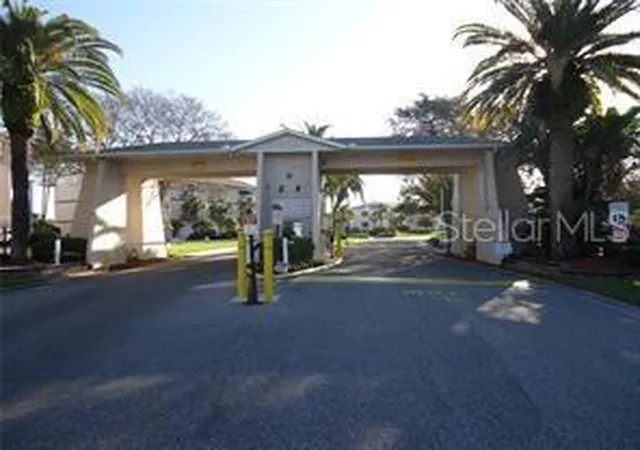 10035-63rd-avenue-n-6-saint-petersburg-fl-33708/hzid_19c82ad4