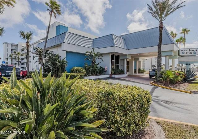935-s-atlantic-ave-203-daytona-beach-fl-32118/hzid_352c32f1