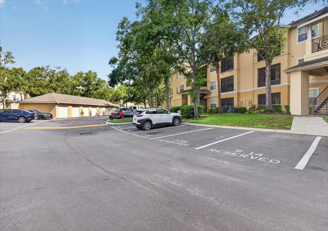 2612-robert-trent-jones-dr-711-orlando-fl-32835/hzid_b95a575b
