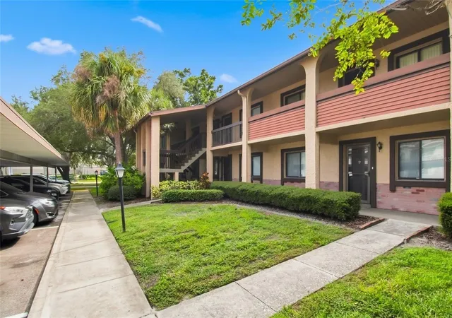 721-83rd-avenue-n-202-saint-petersburg-fl-33702/hzid_207023cf