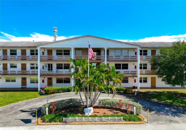 6015-19th-st-n-308-st-petersburg-fl-33714/hzid_61c3b0f5