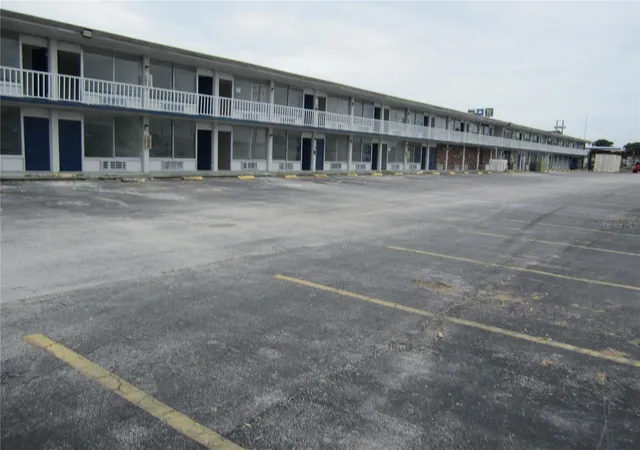 4011-e-columbus-dr-tampa-fl-33605/hzid_0aec392c