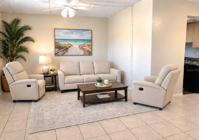 12760-indian-rocks-rd-562-largo-fl-33774/hzid_957076b4