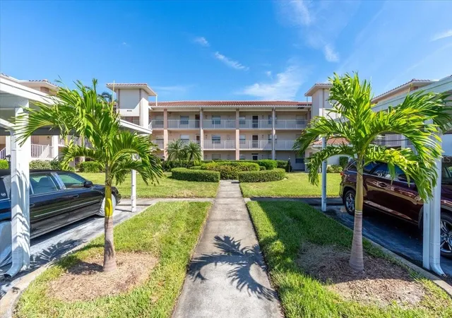 6505-stone-river-rd-202-bradenton-fl-34203/hzid_85c9f235