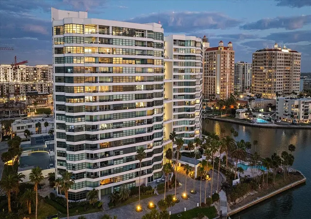 888-blvd-of-the-arts-1008-sarasota-fl-34236/hzid_c58003c0