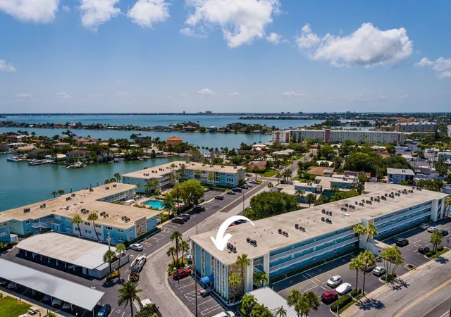 6161-gulf-winds-dr-338-st-pete-beach-fl-33706/hzid_9d1d36cf