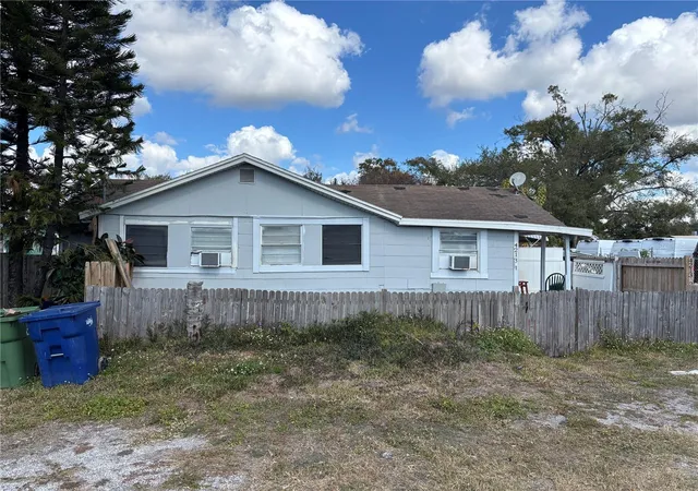 4213-w-cayuga-st-tampa-fl-33614/hzid_423f9f77