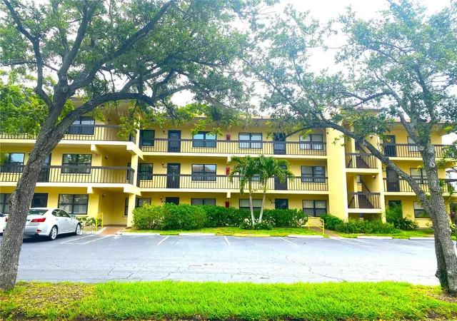 425-30th-ave-w-c211-bradenton-fl-34205/hzid_b524941d
