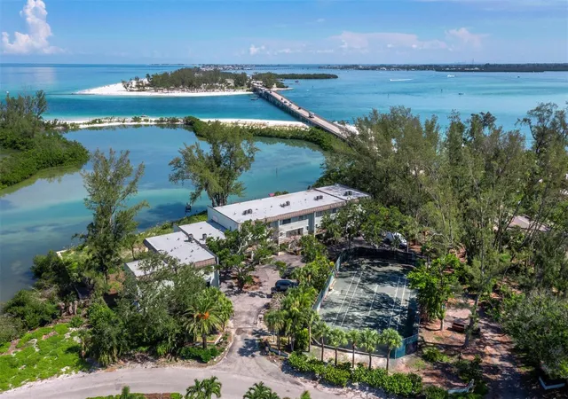 490-n-shore-rd-6-longboat-key-fl-34228/hzid_e588f8bc