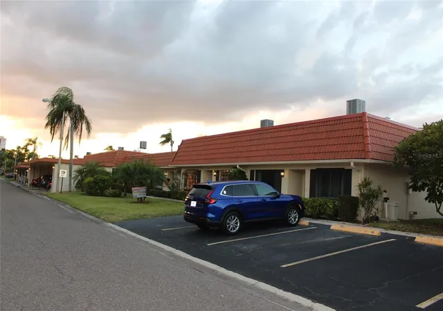19029-us-hwy-19-n-16c-clearwater-fl-33764/hzid_0c188ca7