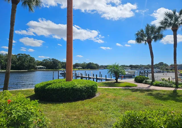 2424-w-tampa-bay-blvd-i102-tampa-fl-33607/hzid_f12a316f