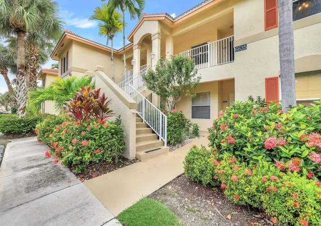 6635-huntington-lakes-cir-202-naples-fl-34119/hzid_f1373719
