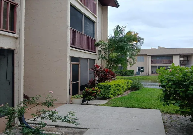 8602-champlain-87-tampa-fl-33614/hzid_5da08a87
