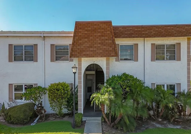 379-s-mcmullen-booth-rd-76-clearwater-fl-33759/hzid_275e3173