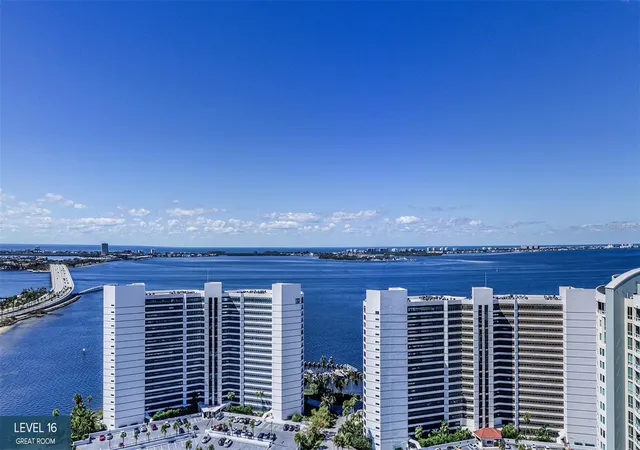 555-quay-comn-1605-sarasota-fl-34236/hzid_3c30bd96