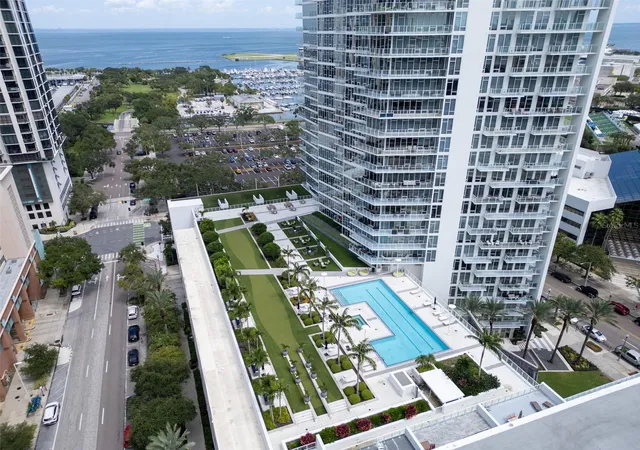175-1st-street-s-905-saint-petersburg-fl-33701/hzid_bed6241c