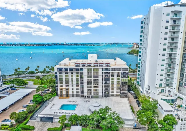 707-s-gulfstream-ave-906-sarasota-fl-34236/hzid_a26f965f