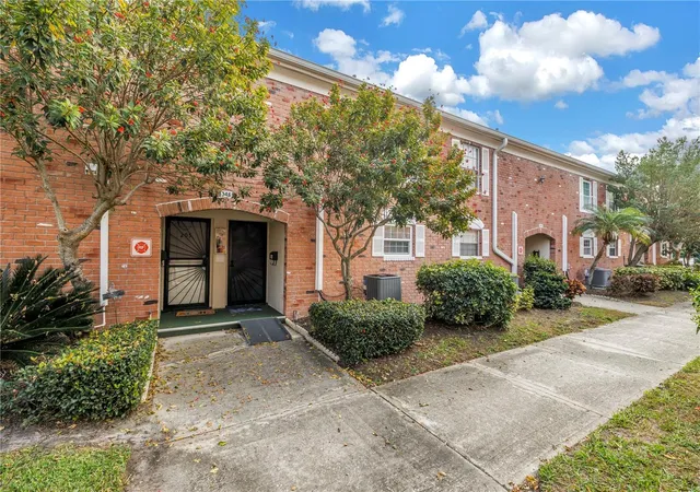 3465-41st-terrace-s-205-saint-petersburg-fl-33711/hzid_7c3cd31b