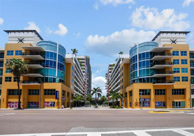 1208-e-kennedy-blvd-618-tampa-fl-33602/hzid_5c8b7d9d