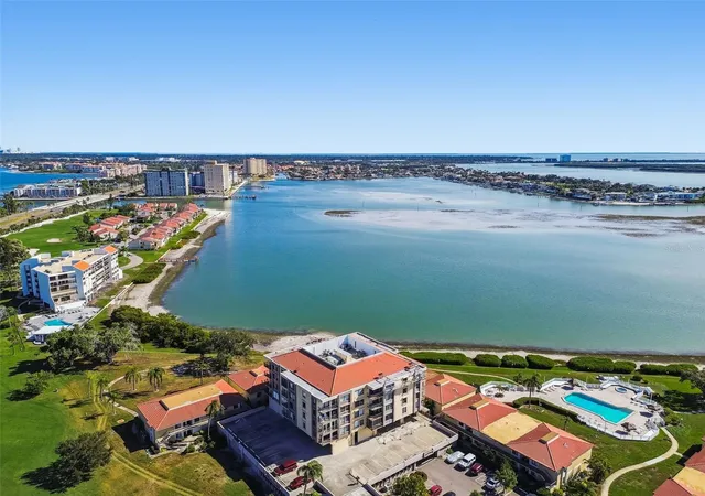 6104-palma-del-mar-blvd-s-402-saint-petersburg-fl-33715/hzid_7766d8cf