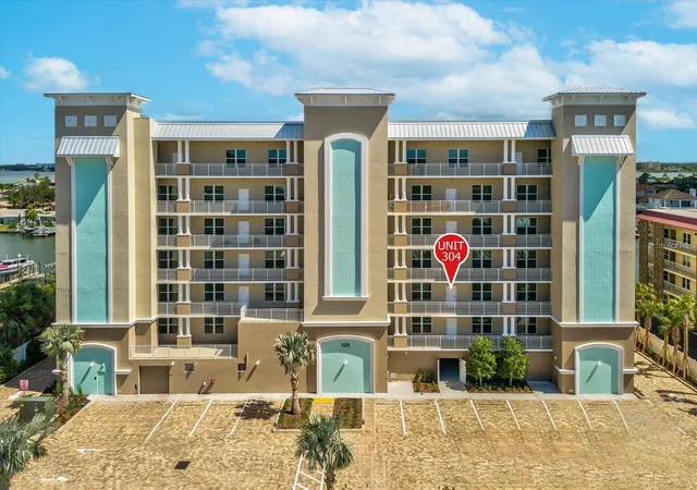 125-island-wy-304-clearwater-beach-fl-33767/hzid_6a54ead0