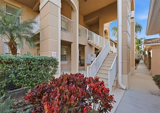 803-fairwaycove-ln-205-bradenton-fl-34212/hzid_dc60e6f4