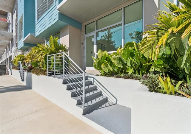 1343-4th-st-102-sarasota-fl-34236/hzid_df44ebd8