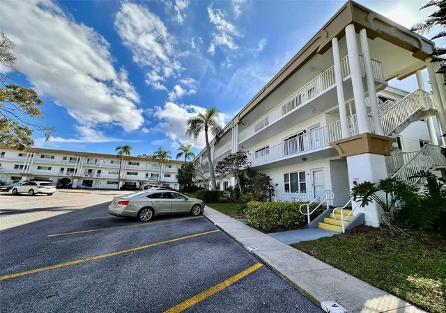 2431-canadian-wy-37-clearwater-fl-33763/hzid_22df9503