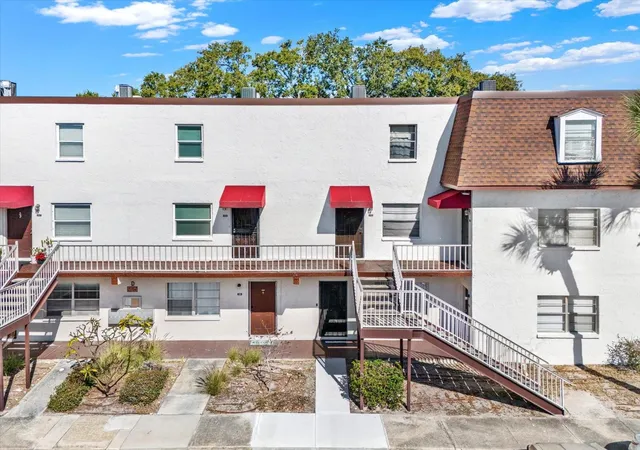 9125-tudor-dr-d109-tampa-fl-33615/hzid_fdb4d28d