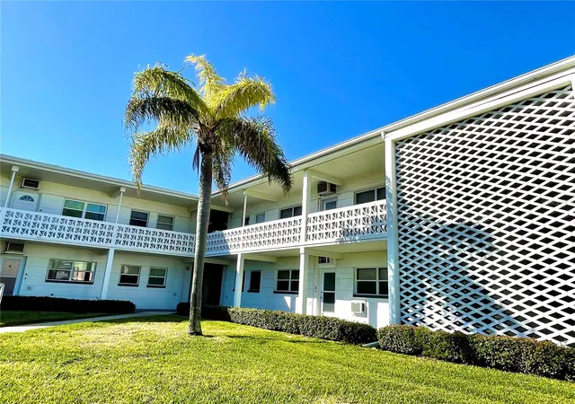 7050-sunset-way-19-st-pete-beach-fl-33706/hzid_e726b02e