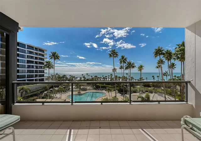 545-sanctuary-dr-b305-longboat-key-fl-34228/hzid_8c47c7c3