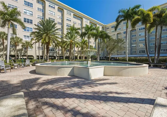 3730-cadbury-cir-528-venice-fl-34293/hzid_c09f6c6f