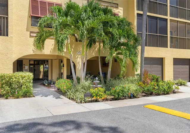 5775-park-st-n-411-st-petersburg-fl-33709/hzid_4cd5ae72